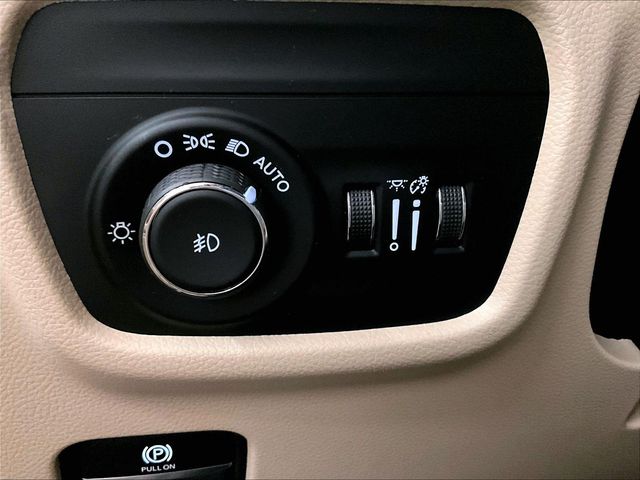 2022 Jeep Grand Cherokee L Limited Black at Phil Fitts Ford