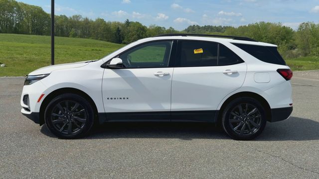 View vehicle photo 5