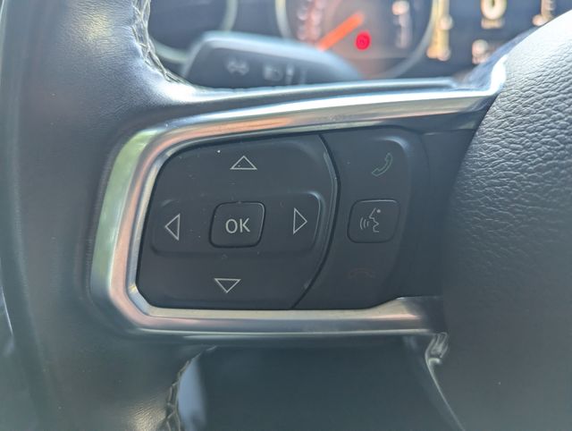 2020 Bright White Clearcoat Jeep Wrangler Unlimited Sahara 4X4 SUV