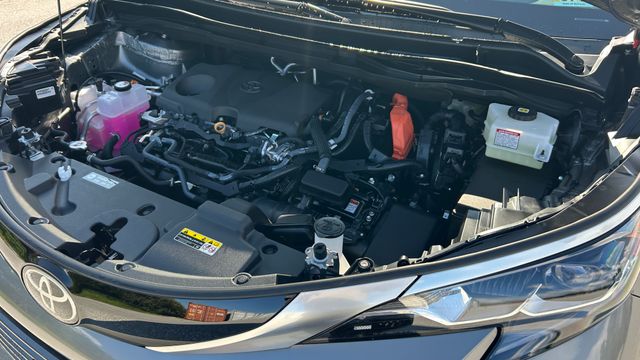 New 2026 Toyota Sienna Van