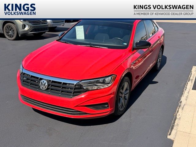 Tornado Red 2019 Volkswagen Jetta Sedan Front-Wheel Drive 8-Speed Automatic
