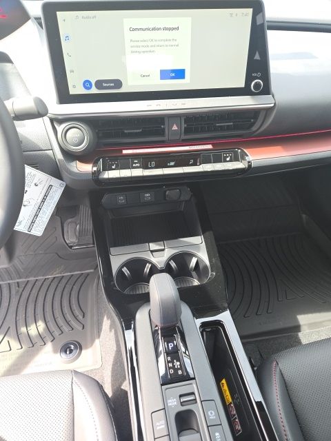 2026 Toyota Prius Plug-in Hybrid XSE - Photo 12