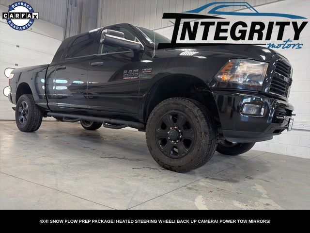 Brilliant Black Crystal Pearlcoat 2016 RAM 2500 Pickup Truck Four-Wheel Drive 6-Speed Automatic