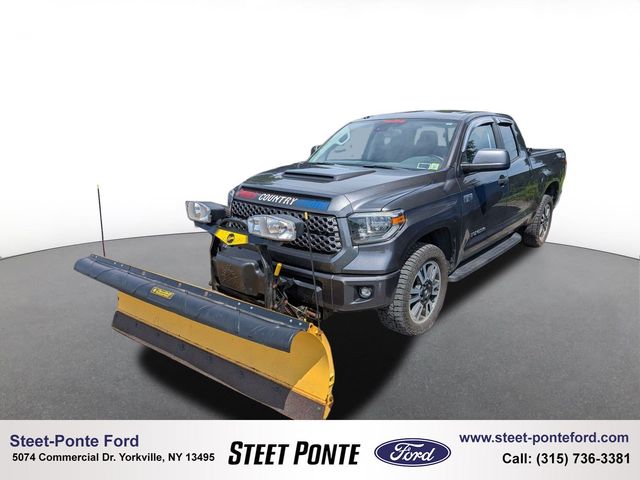 Magnetic Gray Metallic 2018 Toyota Tundra SR5 Double Cab 5.7L 4WD Pickup Truck Four-Wheel Drive 6-Speed Automatic Overdrive
