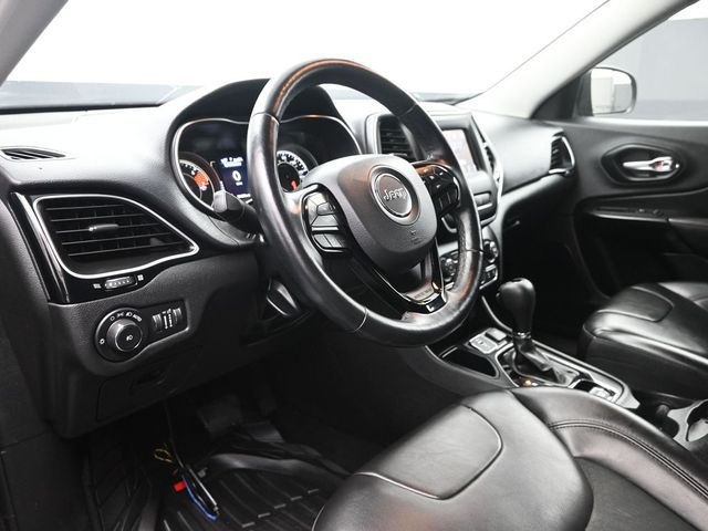 used 2021 Jeep Cherokee car, priced at $15,176