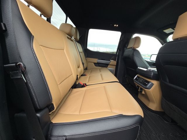 2023 Ford F-150 Lariat:45410B