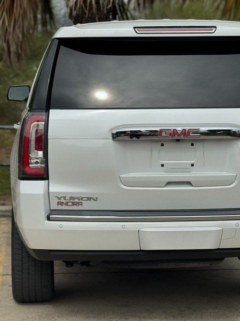 2019 GMC Yukon