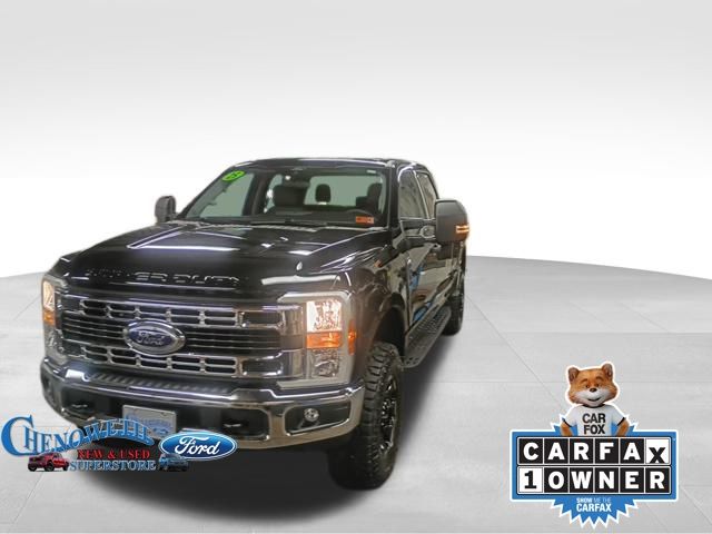2025 Ford F-350 Super Duty XLT Crew Cab 4WD