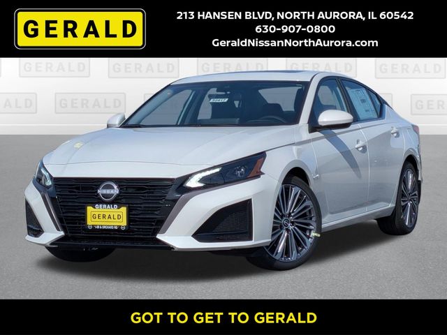 Pearl White Tricoat 2026 Nissan Altima 2.5 SV FWD Sedan Front-Wheel Drive Continuously Variable Transmission