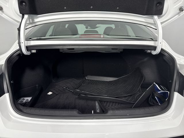 Used 2025 Hyundai Elantra For Sale in Indianapolis, IN