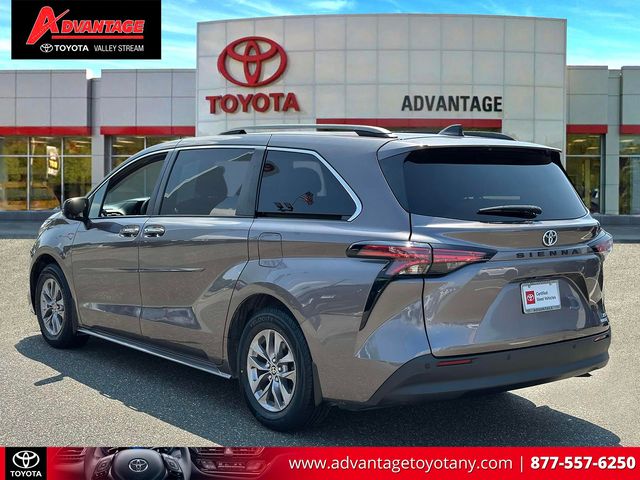 Used 2022 Toyota Sienna Van