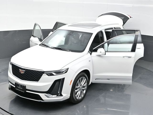 2025 Cadillac XT6 Premium Luxury photo