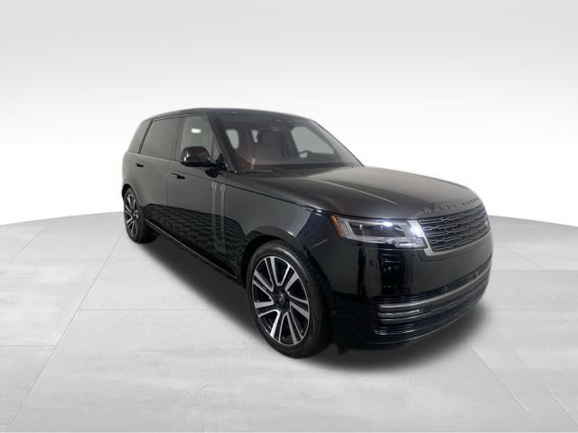 2023 Land Rover Range Rover SE 8