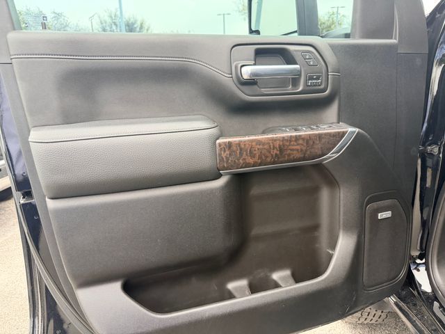 2022 GMC Sierra 2500HD Denali Black at Bob King Buick GMC