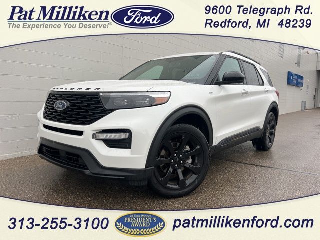 2023 Ford Explorer