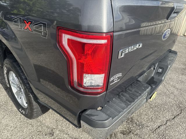 Used 2017 Gray Ford XLT image 32