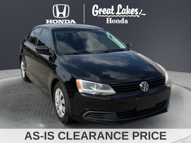 Deep Black Metallic 2013 Volkswagen Jetta Sedan Front-Wheel Drive 6-Speed Automatic