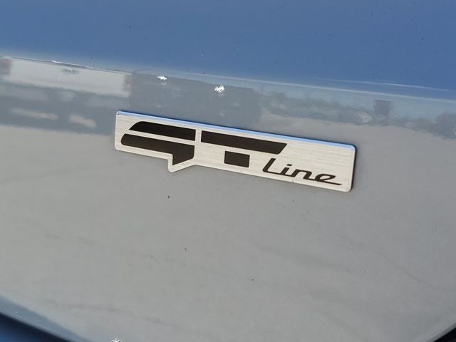 Used 2024 Gray Kia GT-Line image 8