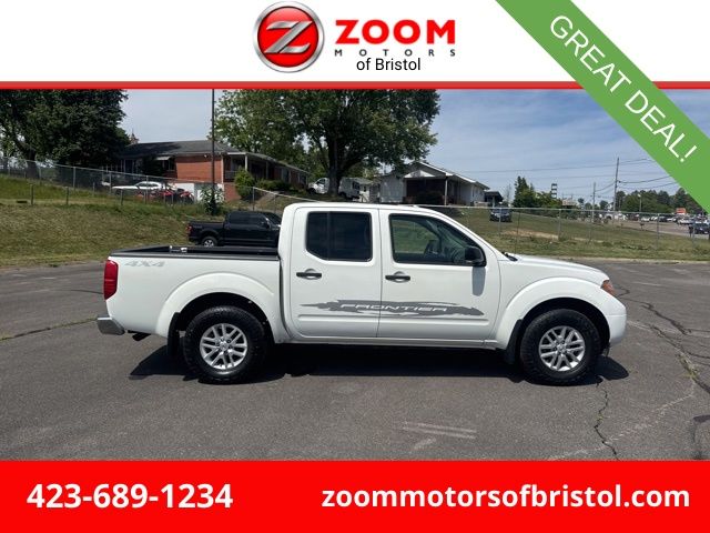  2017 Nissan Frontier SV V6 Crew Cab 4WD   
