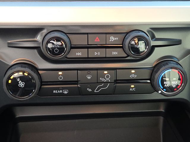 New 2026 White Ford XLT image 22