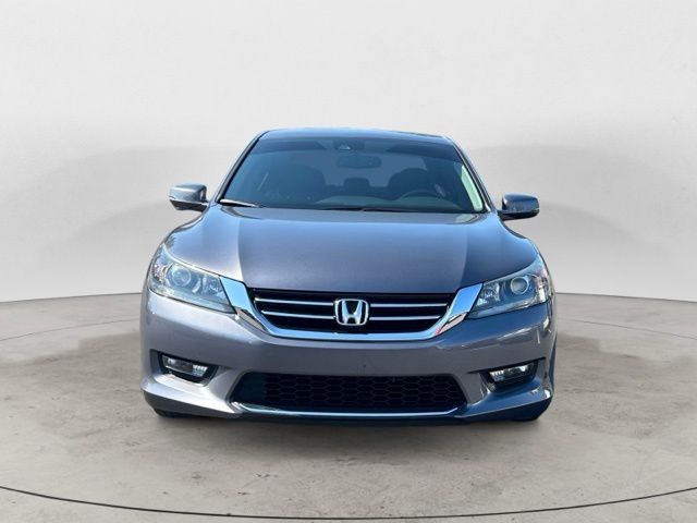 Used 2014 Silver Honda EX-L image 2