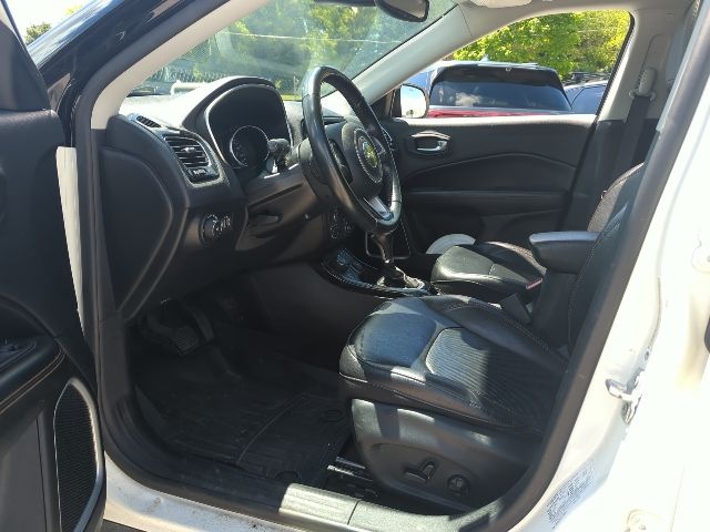 Used 2019 White Jeep Limited image 7