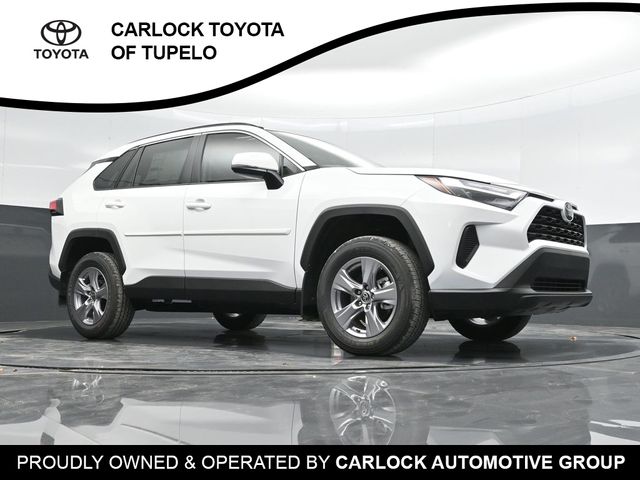 2024 Toyota RAV4 XLE 40