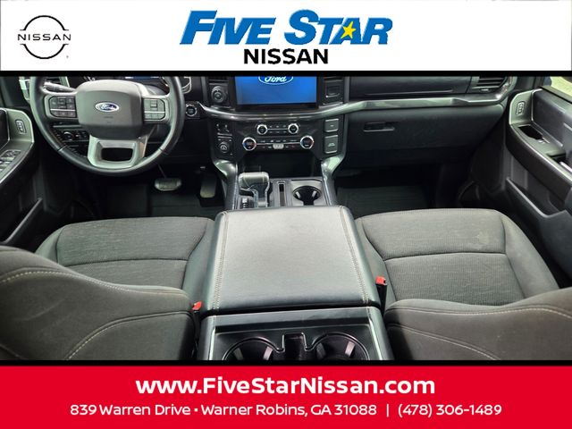 Used 2021 Black Ford XLT image 9