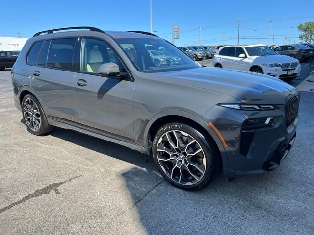 2025 BMW X7 xDrive40i 7