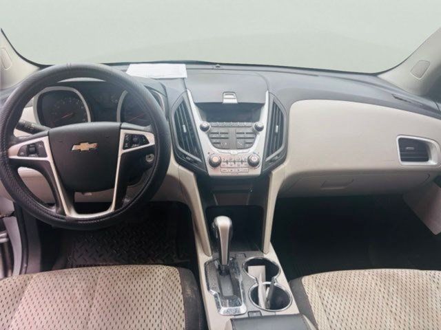 Used 2011 Silver Chevrolet LS image 15