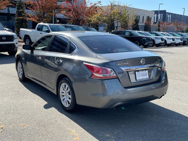 2015 Nissan Altima 2.5 S 5