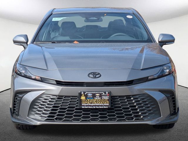 2025 Toyota Camry SE 11