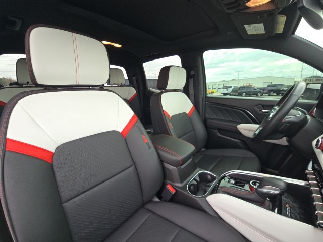 2023 GMC Canyon AT4X:C02547