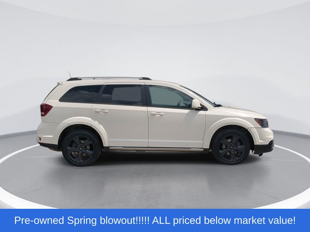 Used 2020 White Dodge Crossroad image 9