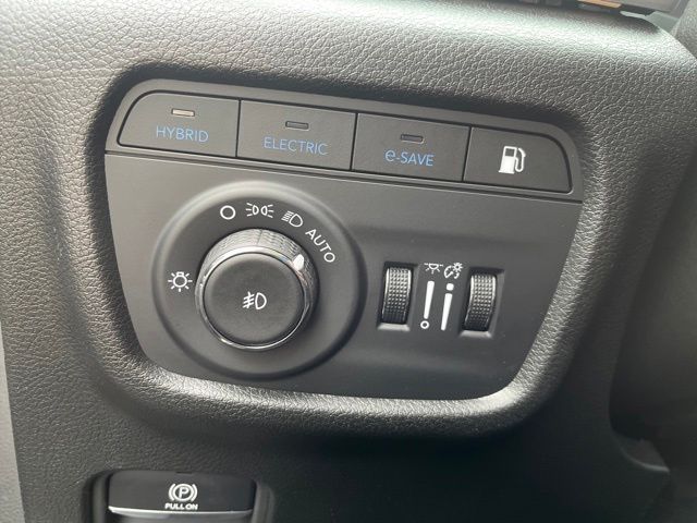 2024 Jeep Grand Cherokee 4xe - Bright White Clearcoat exterior view 13