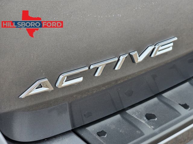 2025 Ford Explorer Active 8