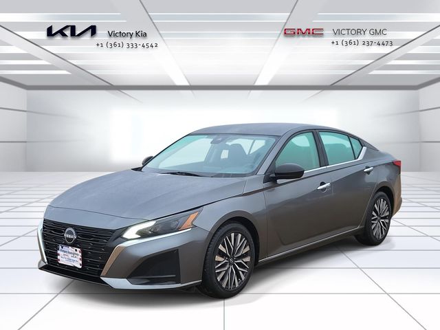 2024 Nissan Altima SV