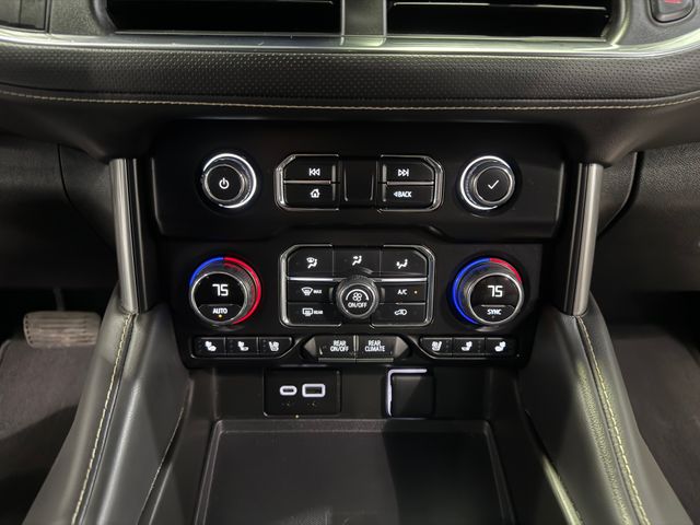 2024 Chevrolet Suburban Premier Black at Walterboro Ford