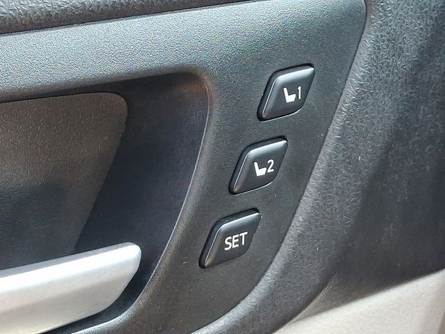 2015 Toyota Highlander Limited Black at Phil Fitts Ford