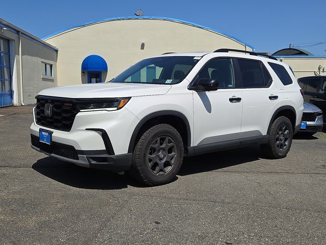 White 2025 Honda Pilot SUV / Crossover All-Wheel Drive Automatic