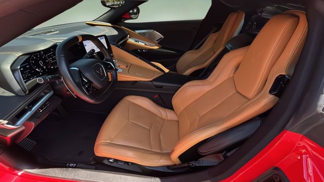 Used 2021 Red Chevrolet Stingray image 18
