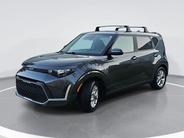 Used 2024 Gray Kia LX image 7