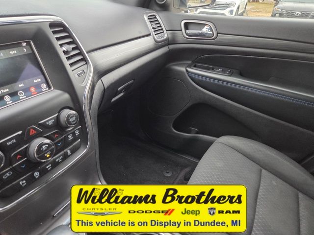 2019 Jeep Grand Cherokee Upland Edition - Bright White Clearcoat exterior view 11