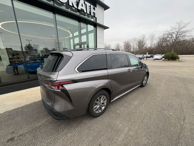 Used 2023  Toyota LE image 2