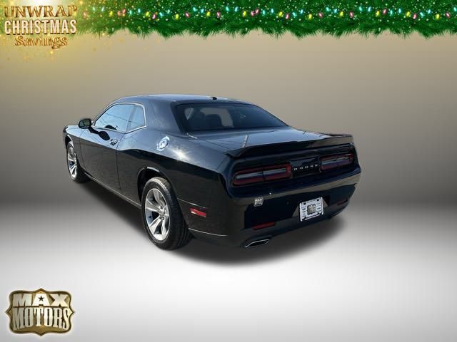 2021 Dodge Challenger SXT 5