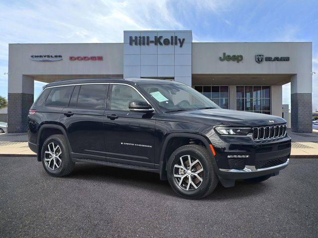 Diamond Black Crystal Pearlcoat 2025 Jeep Grand Cherokee L Limited 4WD SUV / Crossover Four-Wheel Drive 8-Speed Automatic