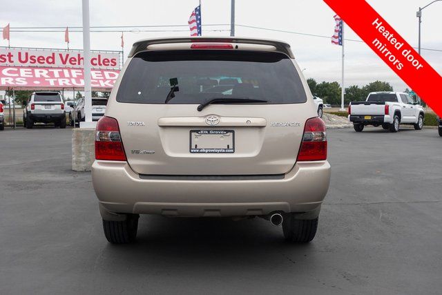 used 2007 Toyota Highlander car, priced at $7,500