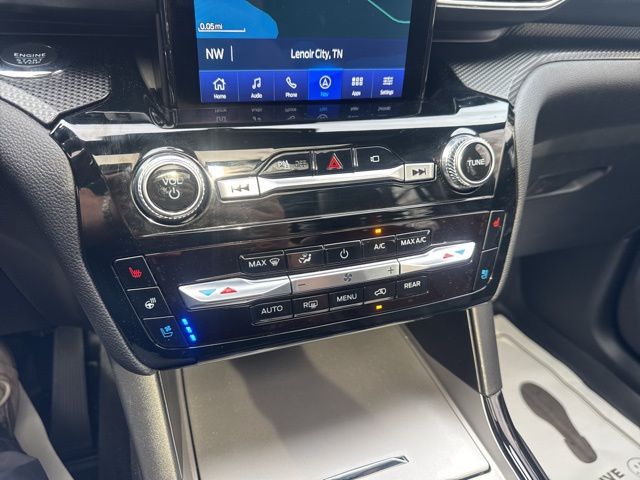 Used 2022 White Ford ST image 23