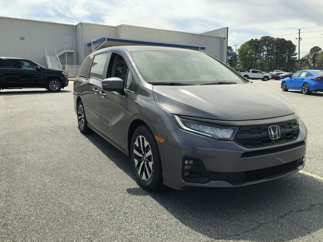 new 2026 Honda Odyssey car, priced at $41,738