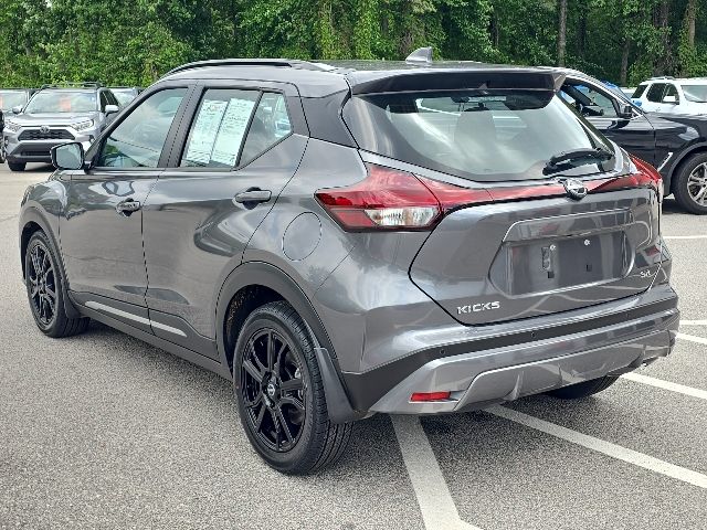 2024 Nissan Kicks SR:168732B